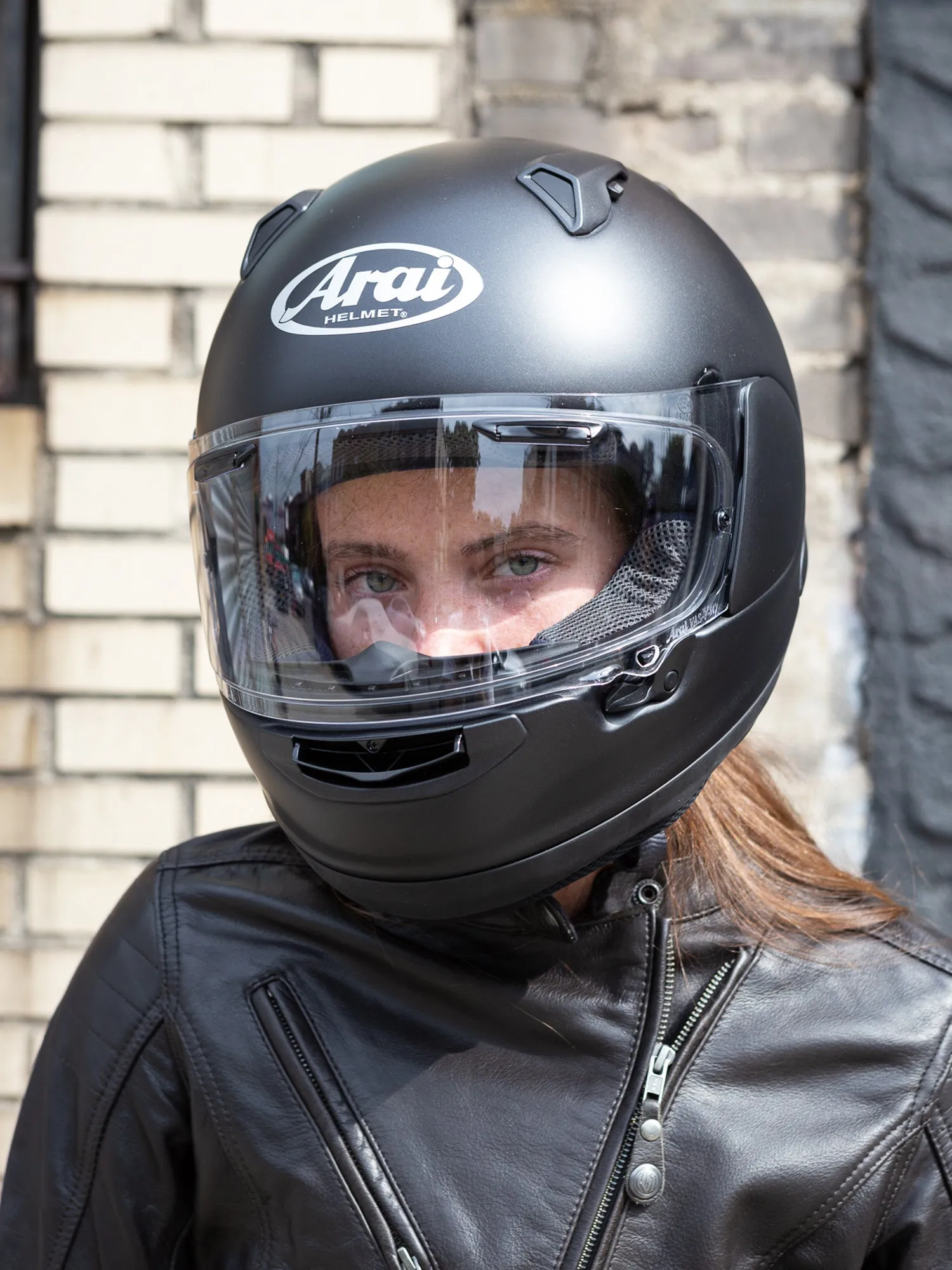 Arai Quantum-X Helmet