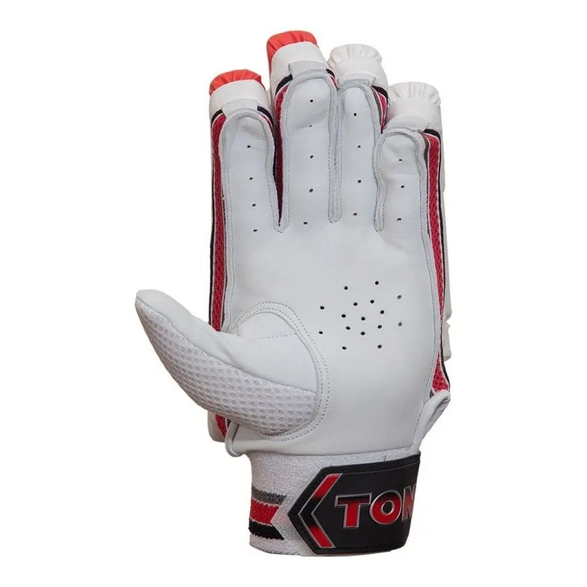 SS Ton Gutsy Junior Cricket Batting Gloves